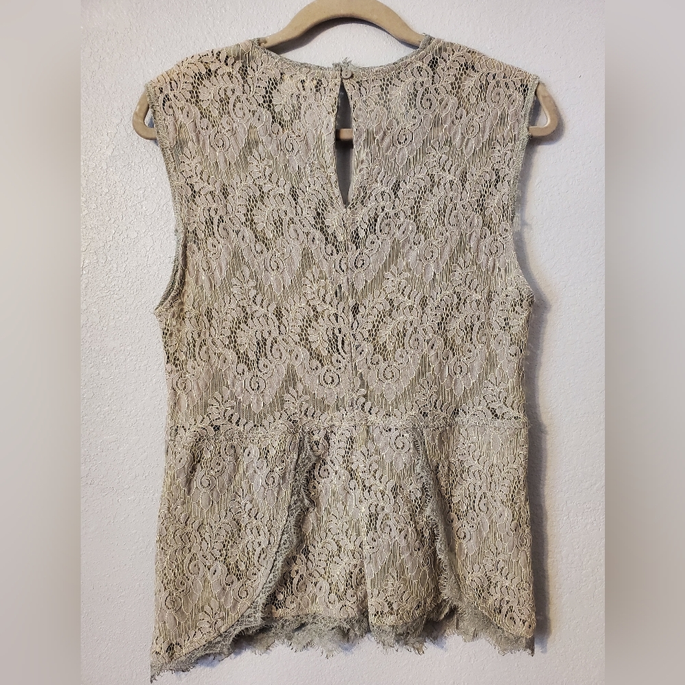 Lace top